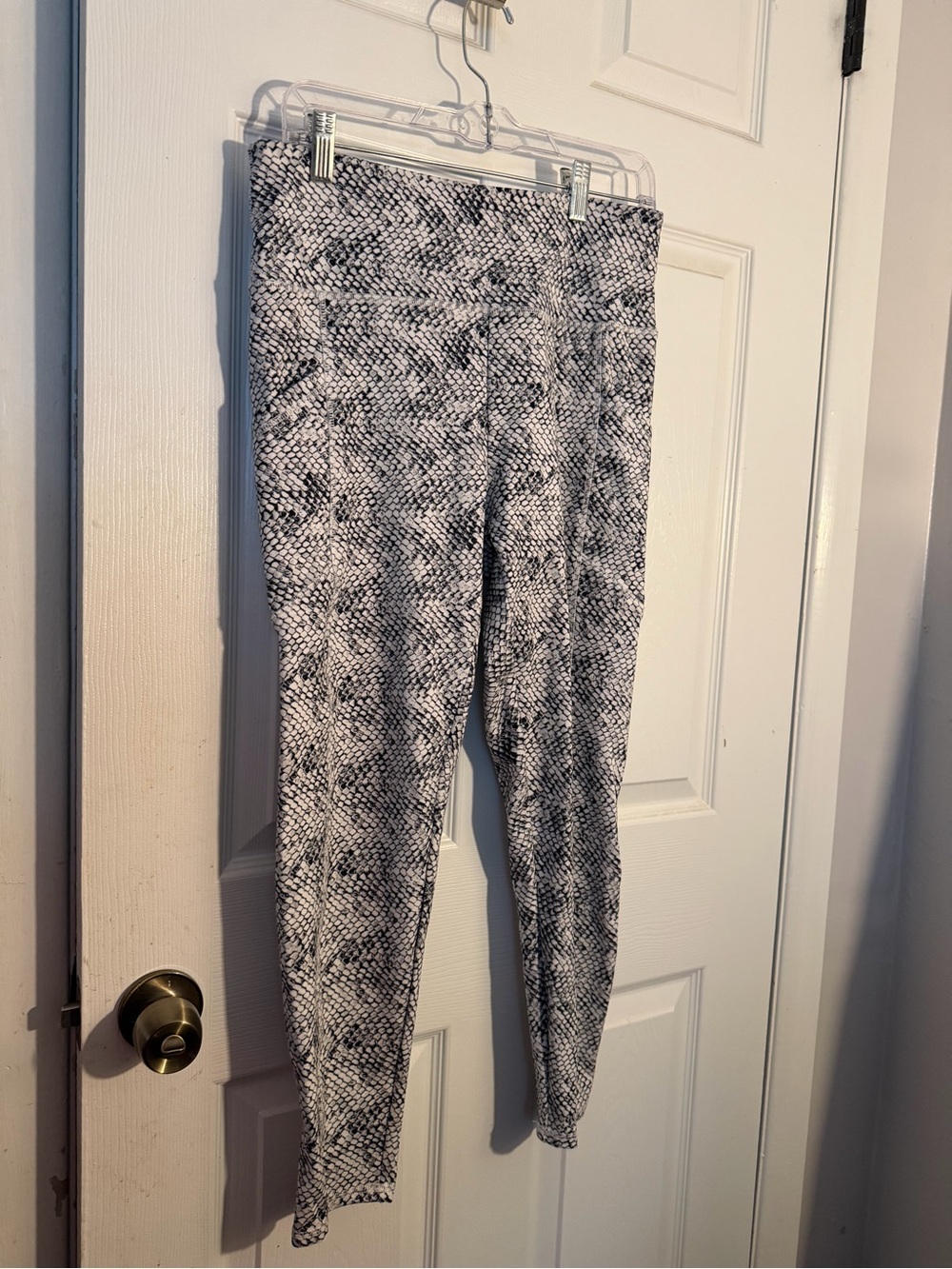 Balance Collection Snake-Print High-Waist Leggings - Black & White